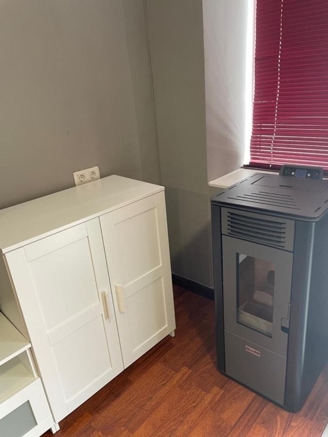 Casa De Fernando Apartment ตริอากาสเตลา ภายนอก รูปภาพ